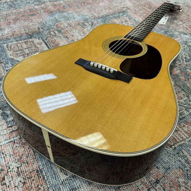 Martin Standard Series D-28 - Natural