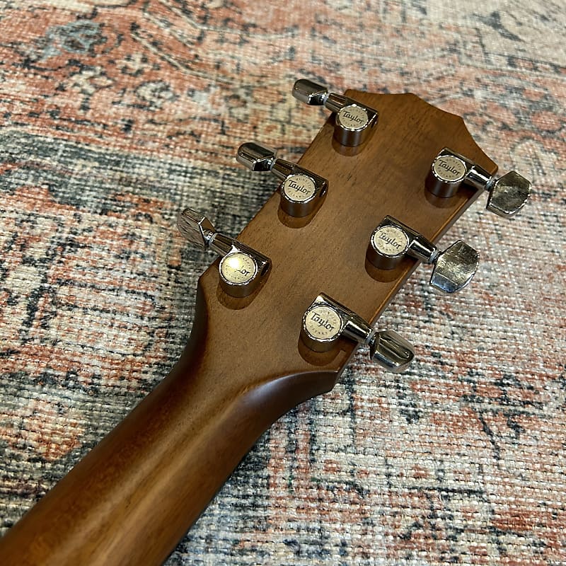 Taylor 514ce with V-Class Bracing Sunburst W/ DLX Case