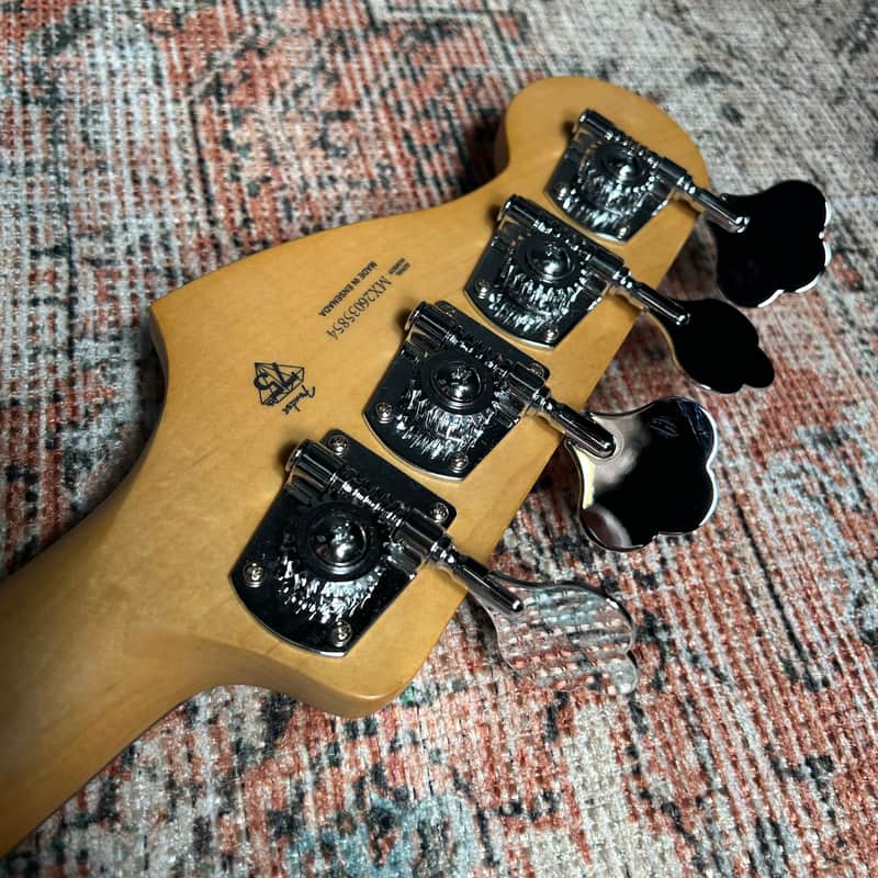 Fender 75th Anniversary LTD Player II Precision Bass w/ Deluxe Gig Bag - Diamond Dust Sparkle