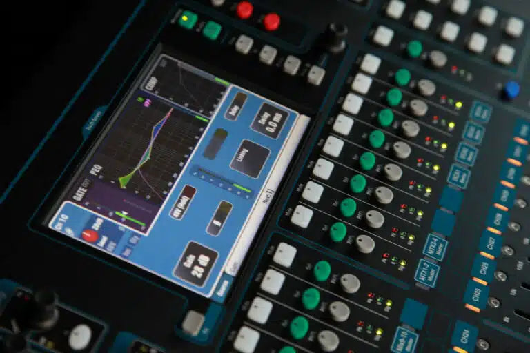 Allen & Heath Qu-16C Digital Mixer
