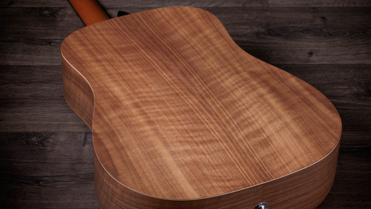 Taylor Academy 10e Walnut Acoustic-Electric Guitar w/ Gig Bag