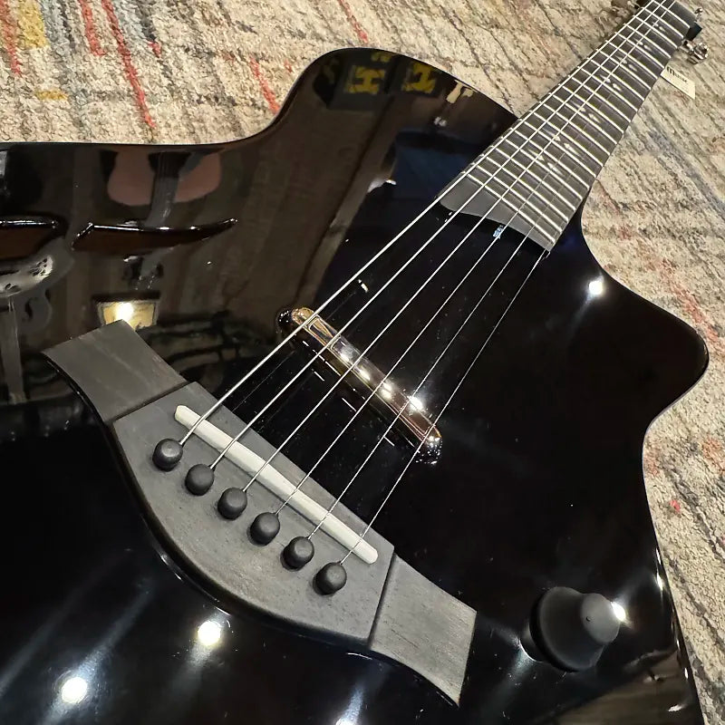 Taylor T5z Pro with Curly Maple Top - Black