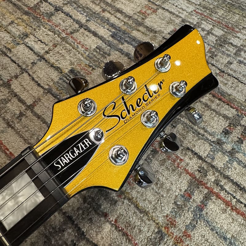 Schecter Stargazer 6 Vibrato - Metallic Gold