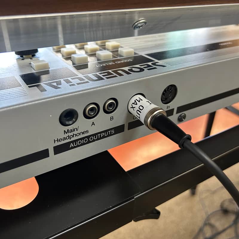 USED Sequential MAX MIDI Voice Expander w/ Wooden Rack