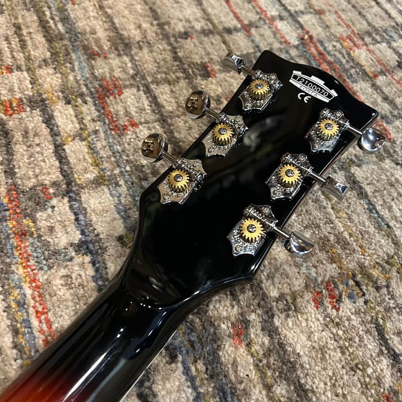 USED Vox Bobcat S66 w/ Case - Sunburst