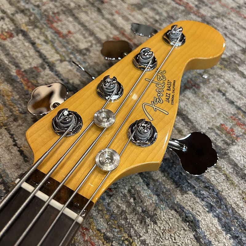 Fender American Professional II Jazz Bass V with Rosewood Fretboard - 3-Color Sunburst