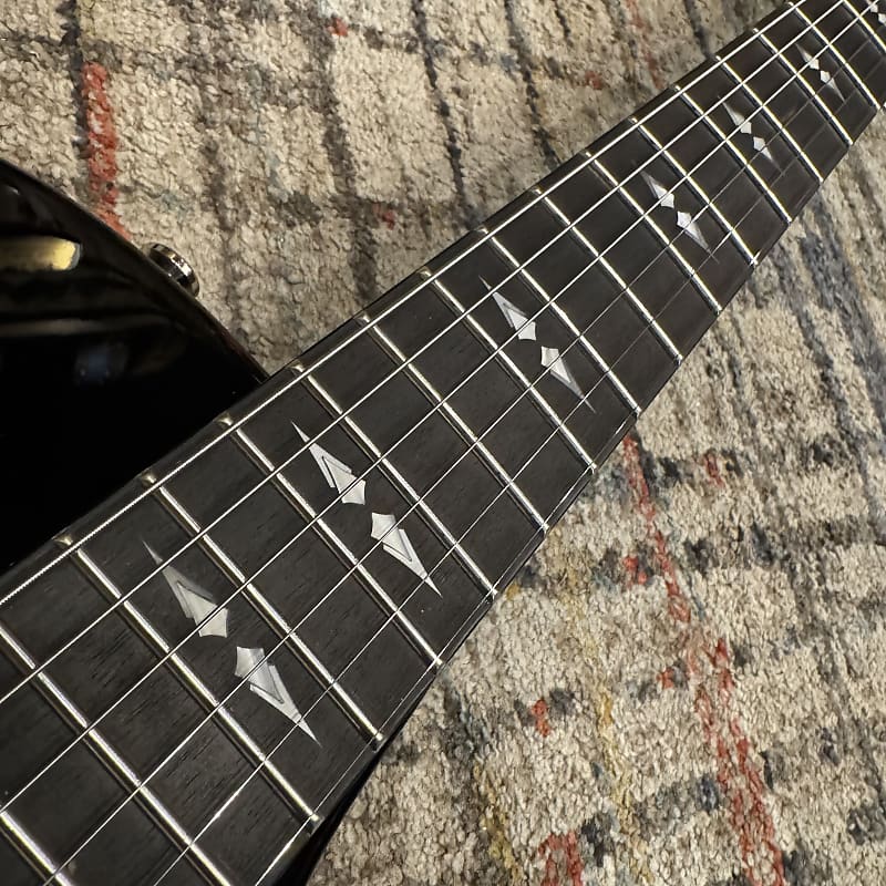 Taylor T5z Pro with Curly Maple Top - Black