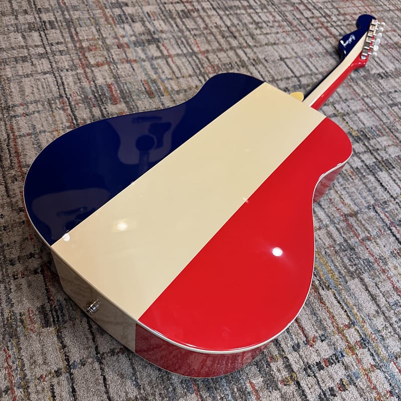 Fender LTD Buck Owens Kingman w/ Vintage-Style Custom Signature Case