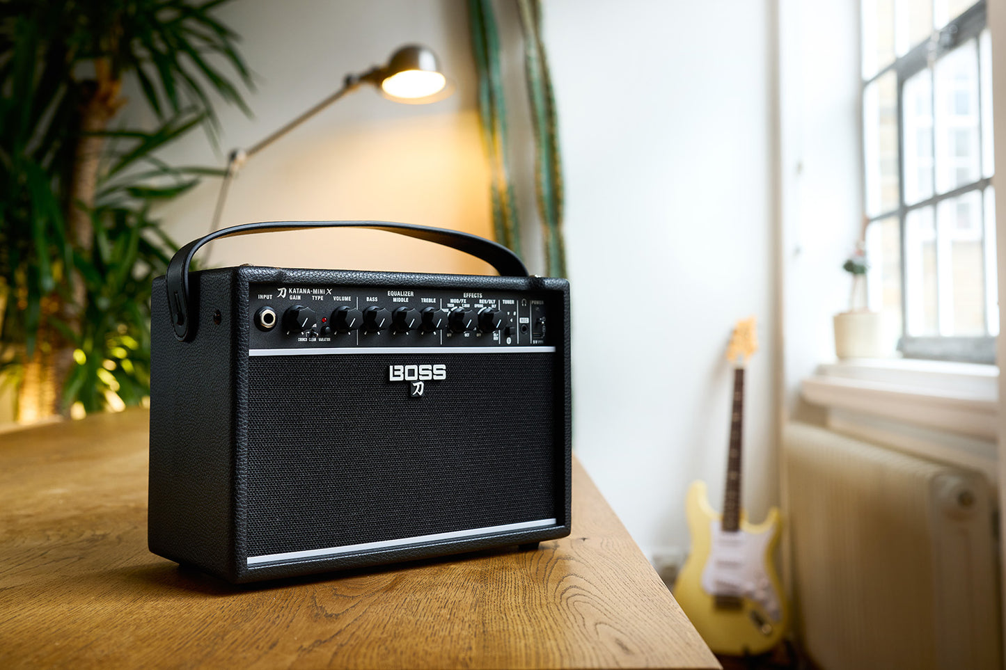 BOSS KATANA-MINI X Portable Guitar Amplifier