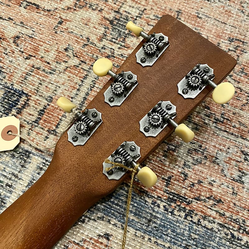Martin DSS-17 Whiskey Sunset
