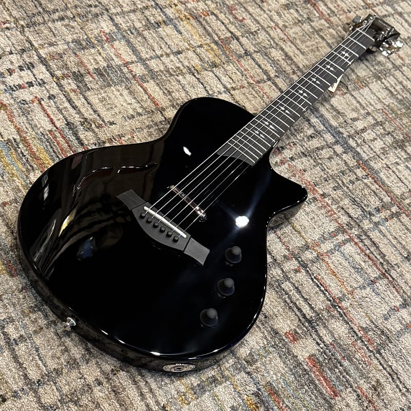 Taylor T5z Pro with Curly Maple Top - Black