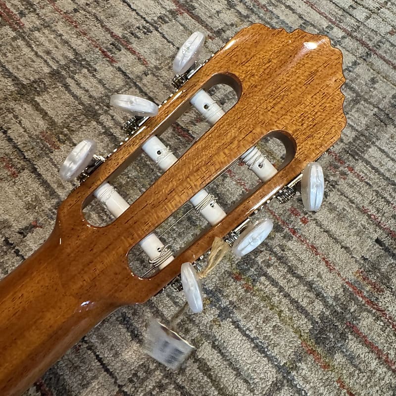 Ortega R200 - Natural