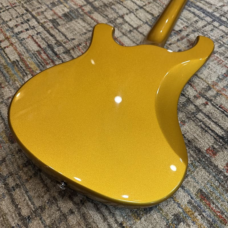 Schecter Stargazer 6 Vibrato - Metallic Gold