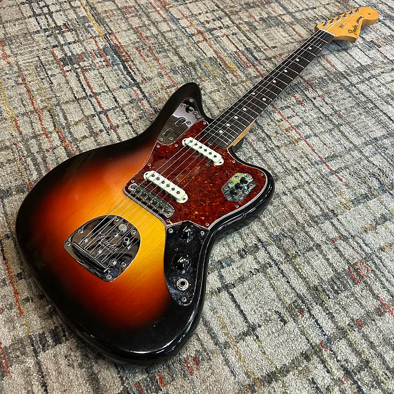 Fender Jaguar 1965 - Sunburst W/ Original Case (Closet Queen!)