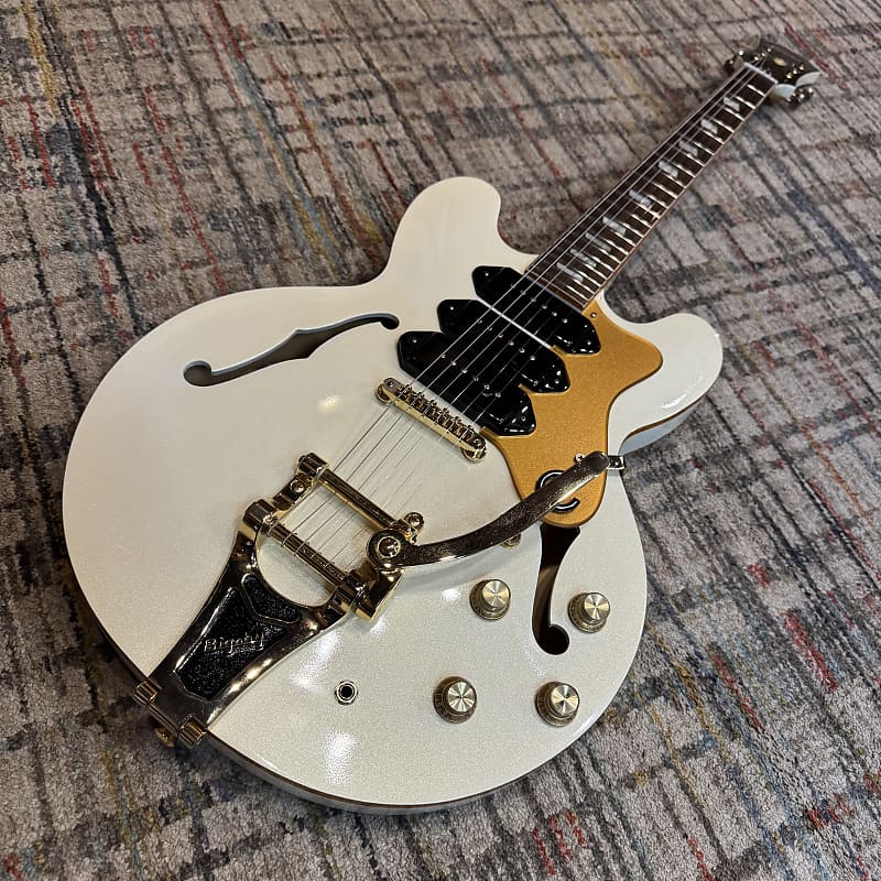 Used Epiphone Riviera Custom P93 Royale - Pearl White