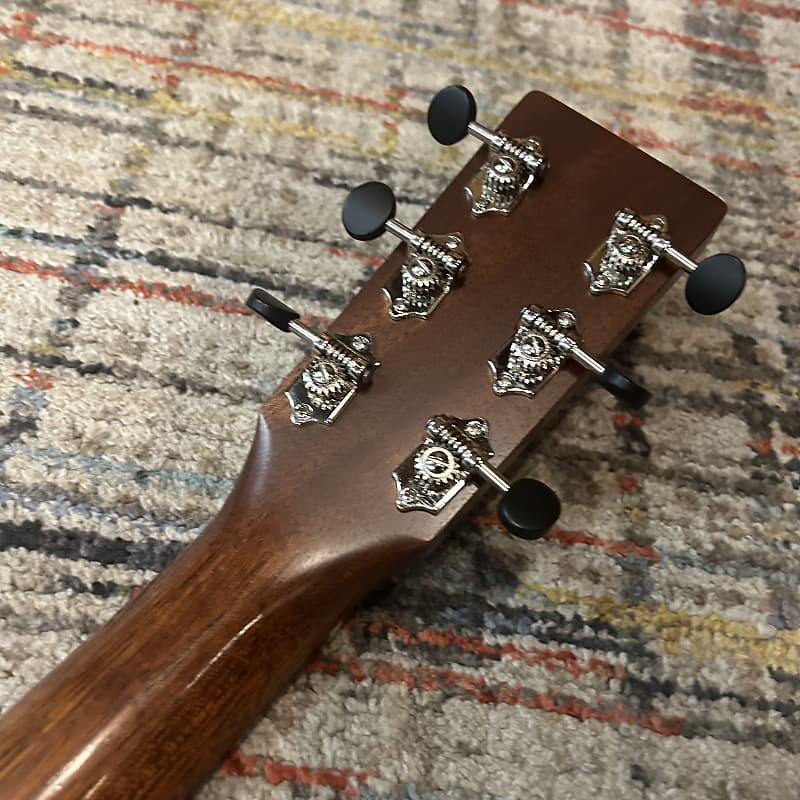 Martin 000-15M w/ Case - Natural