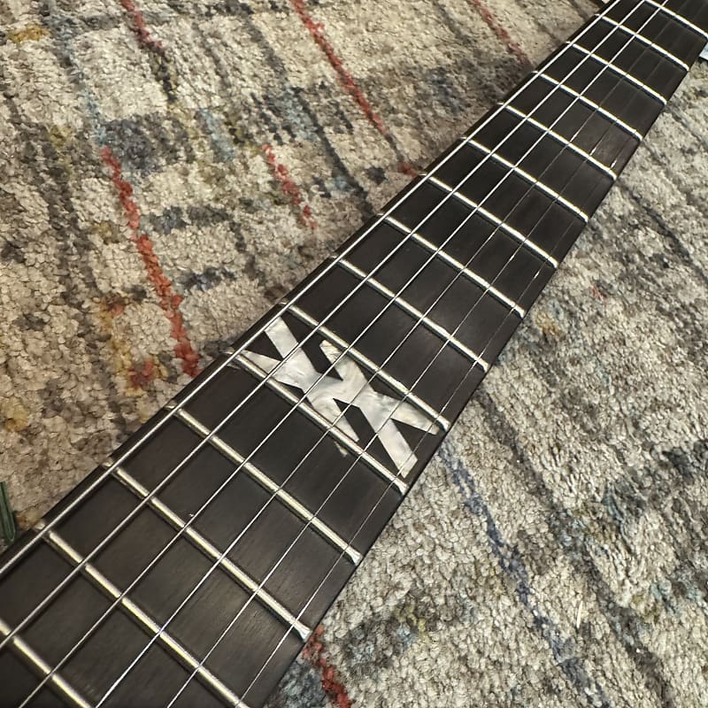 Schecter Machine Gun Kelly Signature PT - Ticket To My Downfall Pink