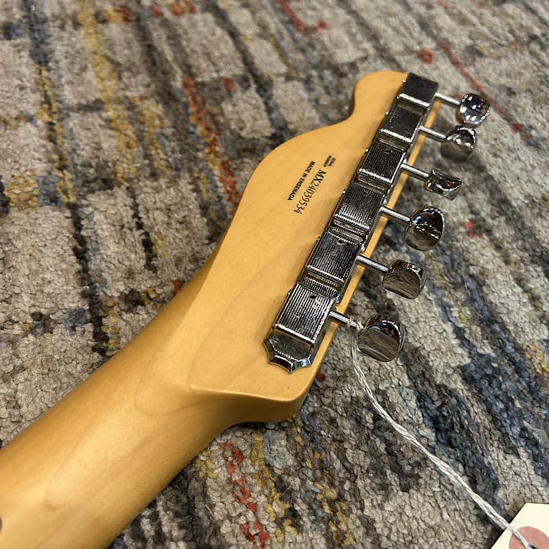 Fender Player II Telecaster - Coral Red