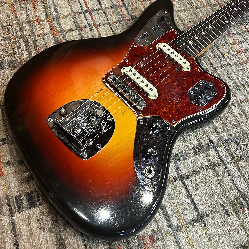 Fender Jaguar 1965 - Sunburst W/ Original Case (Closet Queen!)