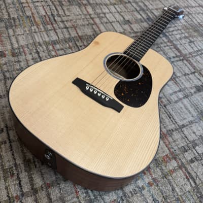 Martin D JR-E Dreadnought Junior - Natural