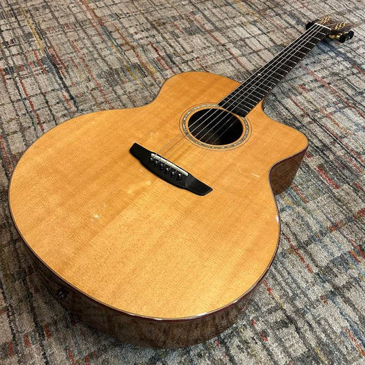 USED Goodall WJC Custom Acoustic Guitar (Made in Hawaii) w/ Case - Natural Gloss