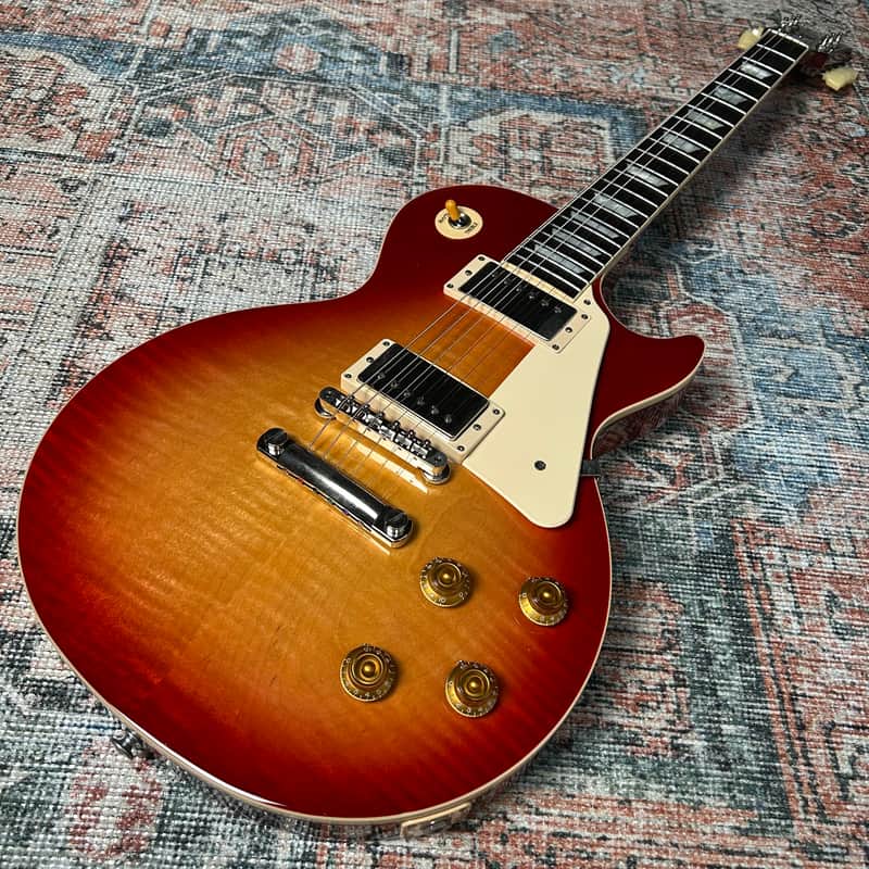 USED Gibson Les Paul Standard 50's w/ Case - Heritage Cherry Sunburst