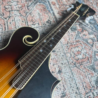 USED Kentucky KM-630 F-Style Mandolin w/ Case - Sunburst
