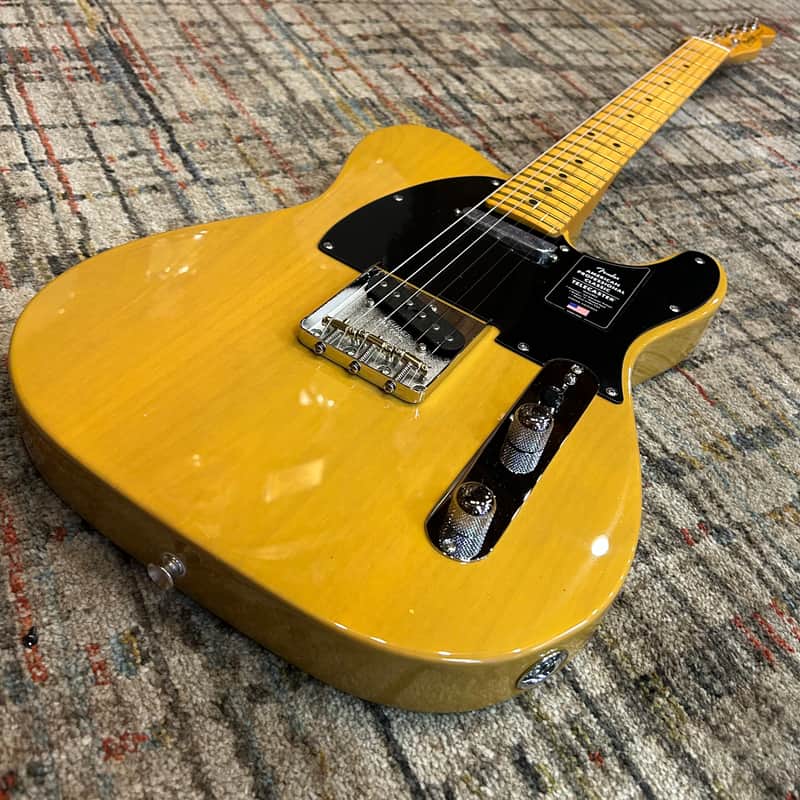 Fender American Professional Classic Telecaster w/Gig Bag - Butterscotch Blonde