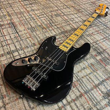 Squier Classic Vibe '70s Jazz Bass -Left Handed - Black