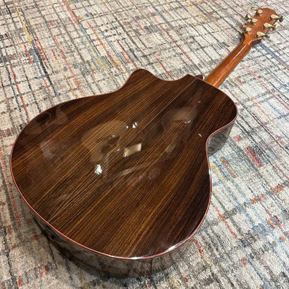 USED Taylor 916ce with ES1 Electronics 2012 W/ Case - Natural