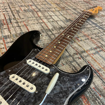 USED Fender Player Stratocaster - Black