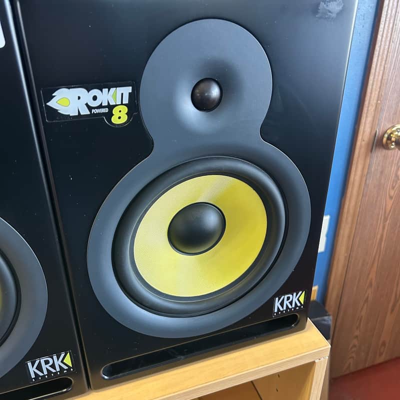 USED KRK RP-8 Rokit 2-Way 8" Active Studio Monitors (Pair) - Black and Yellow