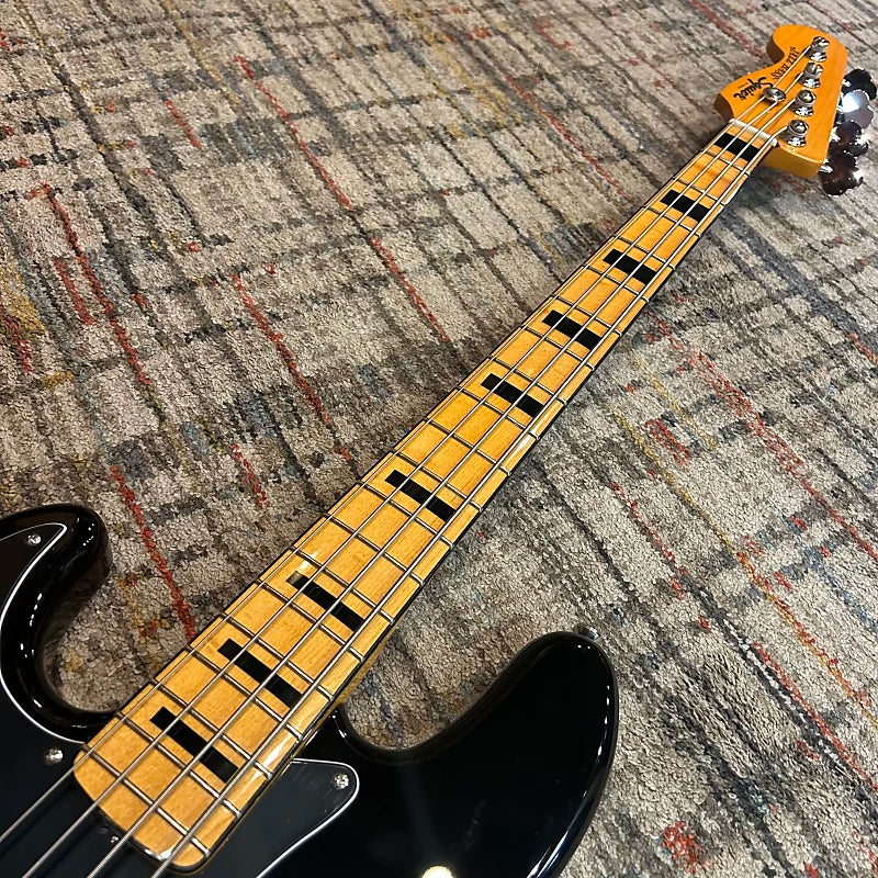Squier Classic Vibe '70s Jazz Bass -Left Handed - Black