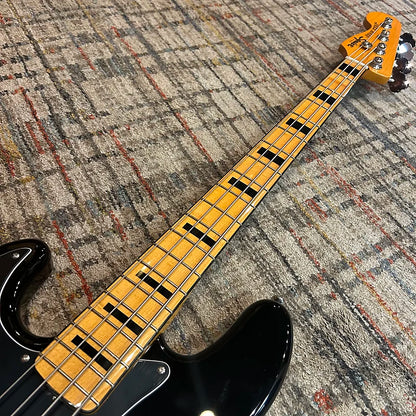 Squier Classic Vibe '70s Jazz Bass -Left Handed - Black