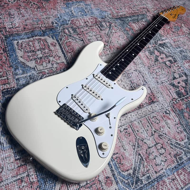 USED Fender ST-62 Stratocaster Reissue MIJ 1985-86 w/ Case - Olympic White