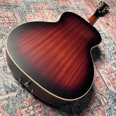 USED Gretsch G9241 Round Neck Alligator Biscuit Resonator w/pickup