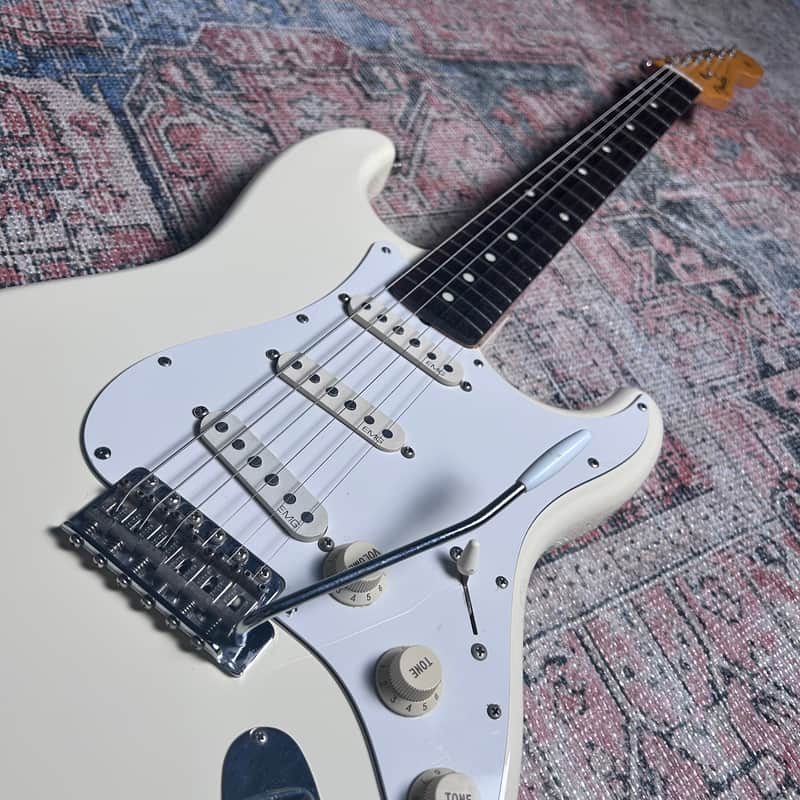 USED Fender ST-62 Stratocaster Reissue MIJ 1985-86 w/ Case - Olympic White