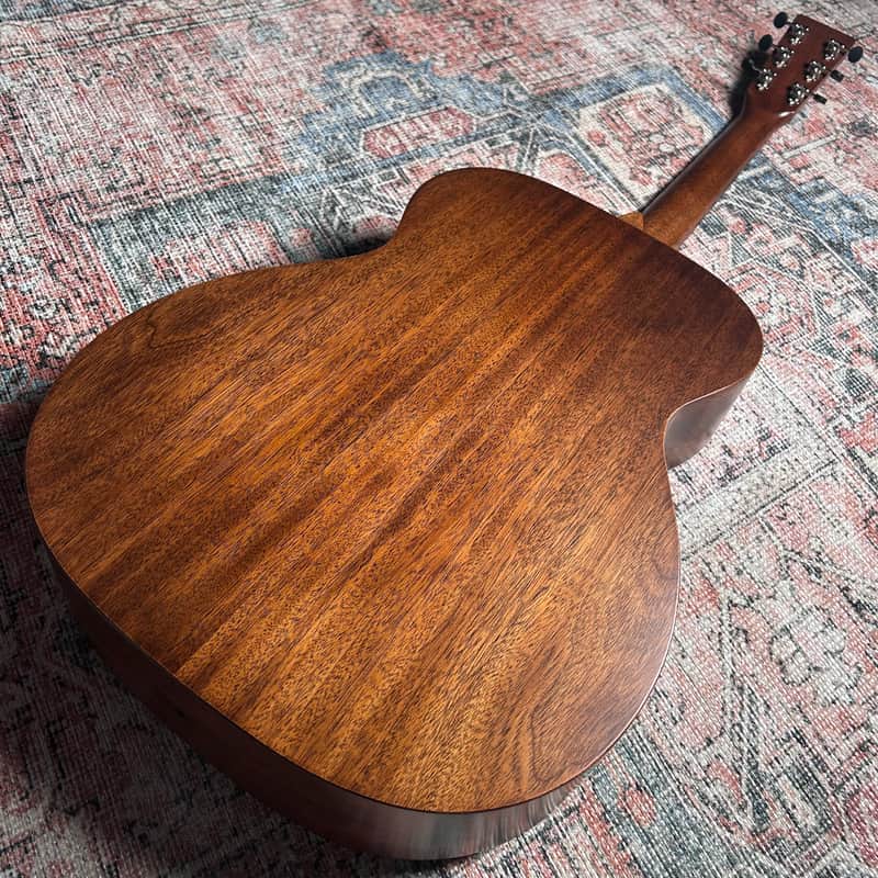 Martin 000-15M w/ Case - Natural
