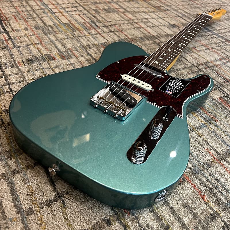 Fender American Professional Classic Hotshot Telecaster w/ Deluxe Gig Bag - Faded Sherwood Green Metallic