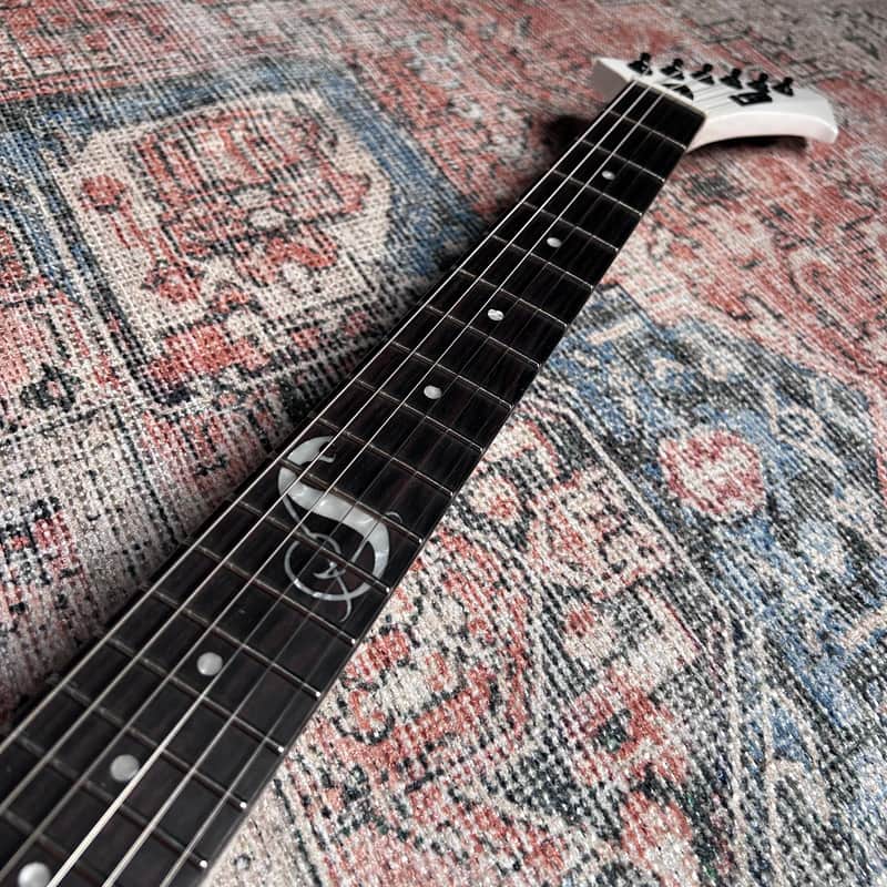 USED ESP LTD Snakebyte James Hetfield Signature w/ Case - Snow White