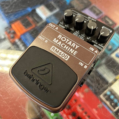 USED Behringer RM600 Rotary Machine