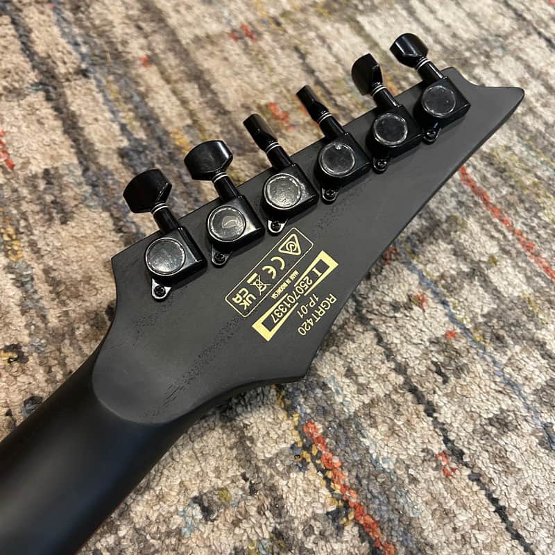 Ibanez RGRT420-WK - Weathered Black
