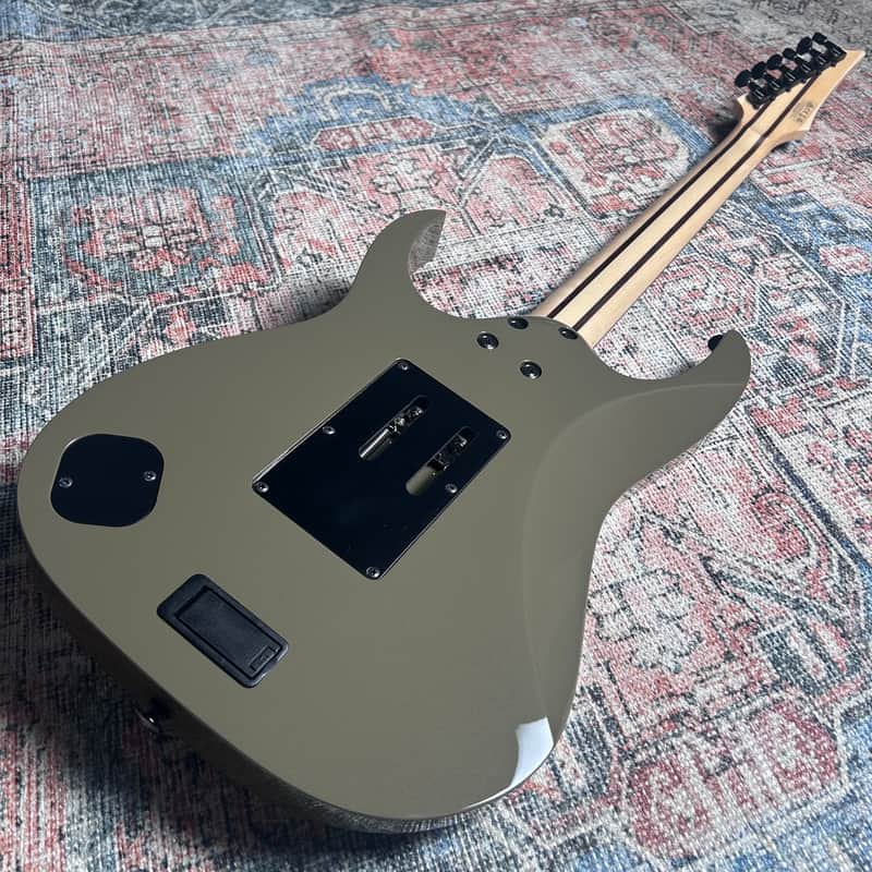 Ibanez RGR5130R Prestige w/ Case - Khaki Metallic