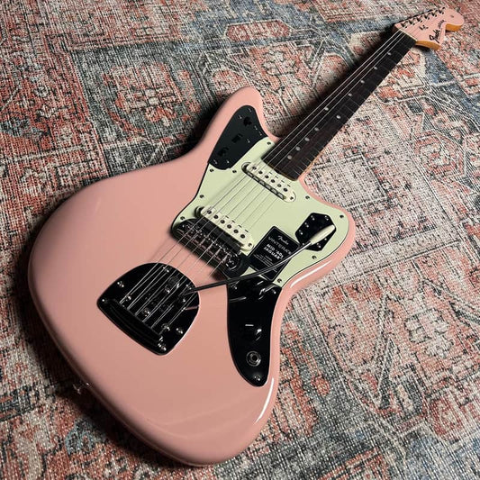 Fender Vintera III Mid '60s Jaguar w/Deluxe Gig Bag - Shell Pink