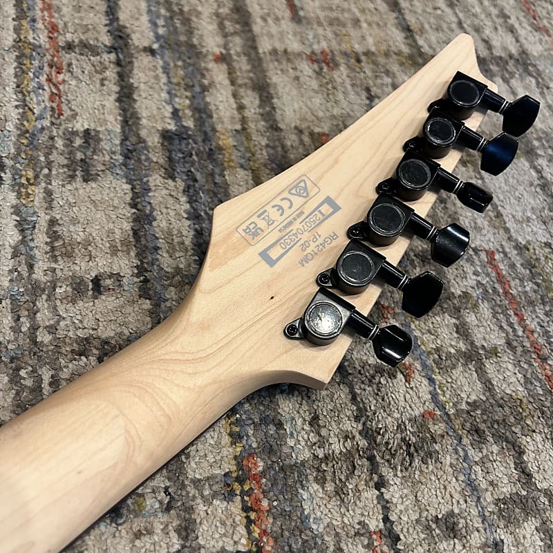 Ibanez RG421QM-CBB Standard - Cerulean Blue Burst