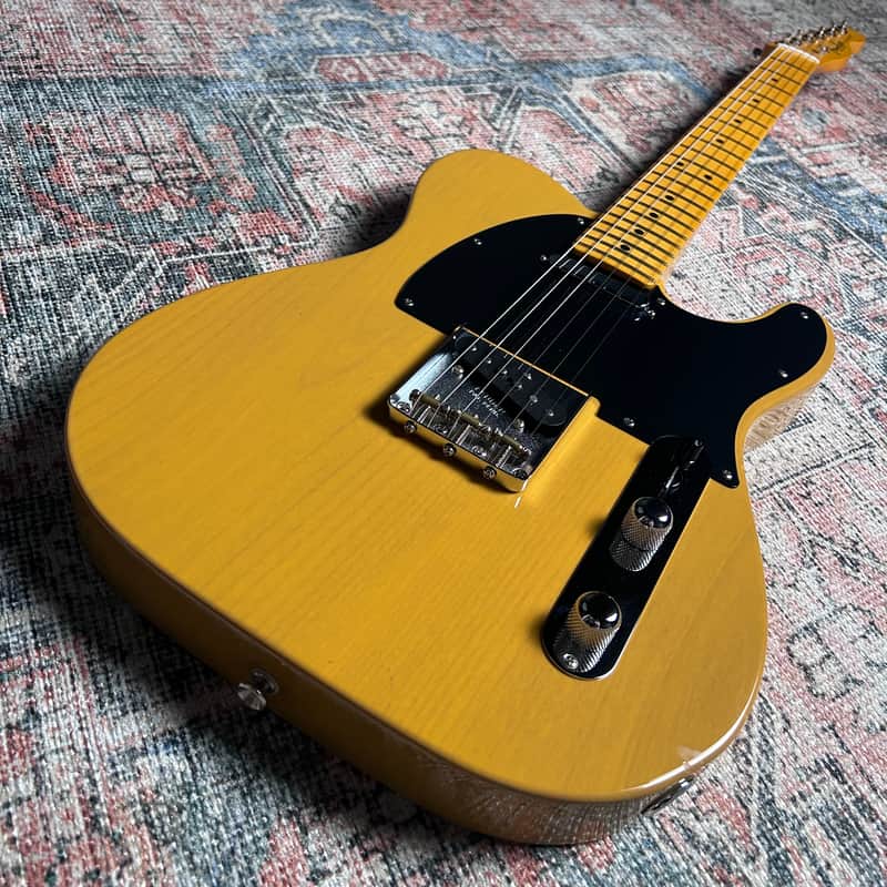 USED Fender American Professional Classic Telecaster w/ Gig Bag - Butterscotch Blonde