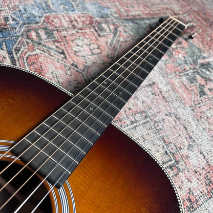 Martin OM-28 Standard Series 2025 – 1933 Ambertone w/Case