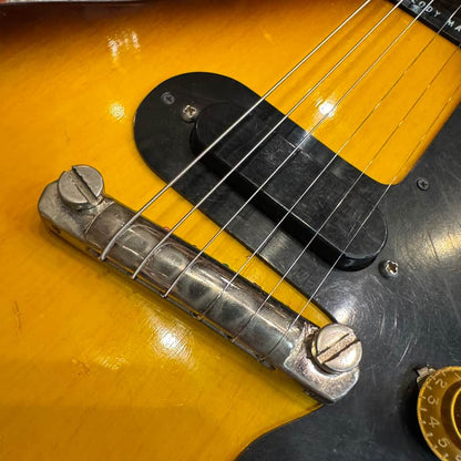 USED Vintage 1960 Gibson Melody Maker w/ Original Case - Sunburst