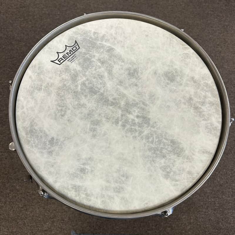 VINTAGE 1960's Ludwig No. 491 5"x14" Pioneer Snare Drum - Green and Gold Duco
