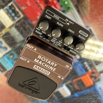 USED Behringer RM600 Rotary Machine